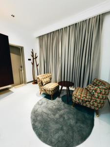 Grand Oasis Luxury Residence