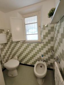 Viserba Sea Villa with Balcony - Il Lupo Affitta