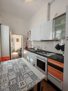 Viserba Sea Villa with Balcony - Il Lupo Affitta