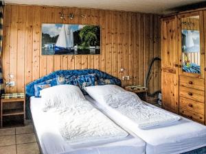 Chalet Güstrower Chaussee by Interhome