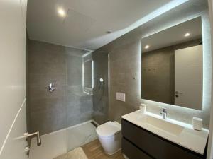 Alcazaba Lagoon 2014