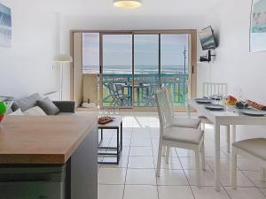 Apartment LOustalet-2 by Interhome