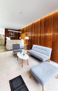 Apartamento con bella piscina panorámica