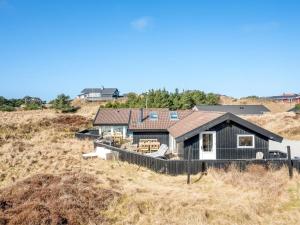 Holiday Home Emin - 700m from the sea by Interhome