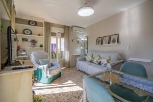 Cozy Retreat with Patio Steps from Alcázar