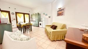Casa Vacanze Bouganville Caprera e spiagge WiFi e Parcheggio