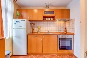 Spacious 2BD Forest Glade Villa - Nature Views By Flat Mаnager