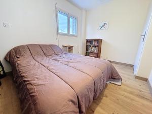 Panorama sur les montagnes, maison au calme