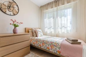 BEACH AND RELAX 3BR APT & Parking