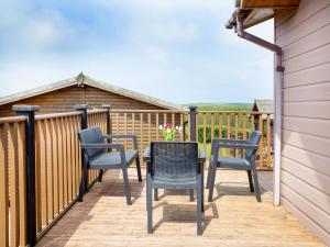 Meadow View 64