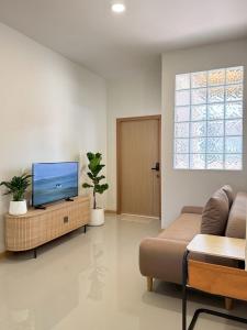 Cheeva Home #2