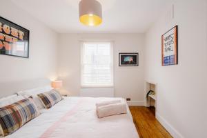 Stunning flat 5 mins from Tube