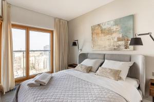 P&O Apartments Mennica Residence I