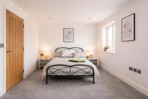 Sheffield Central Apartment
