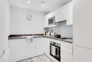 Contemporary 1 Bedroom Flat In Central Birmingham