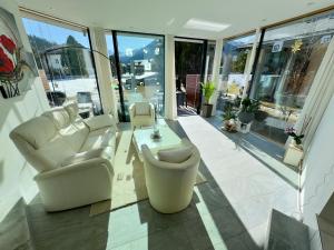 Alpine Home with Views & Garden - 10min St Moritz