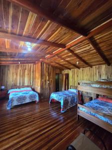 Roca Verde - Cabaña Rústica