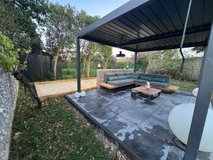 Maison moderne Avignon pour 6 pers Piscine privée