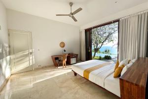 Cozy Family Villa with Sunset View