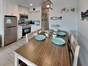 Victorian by Ryson Vacation Rentals