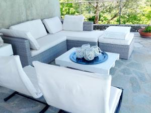 Villa Daphne Pool And Jacuzzi