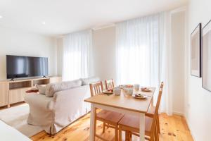 Cozy Studio in Cedofeita with AC by LovelyStay
