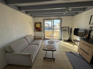 Appartement au bord de locéan