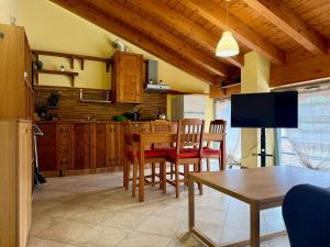 Appartamento rustico con travi a vista