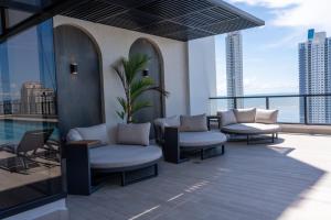 Furnished Park View 1B for Rent in Panama City