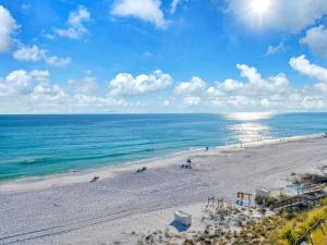 Beach House 504D - Shiplap by the Shore