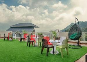 Himalayan Mist Retreat By Cloud Berry stays kasauli