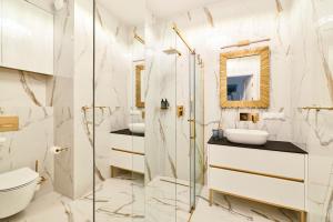 Bulvar & Parking by Downtown Apartments