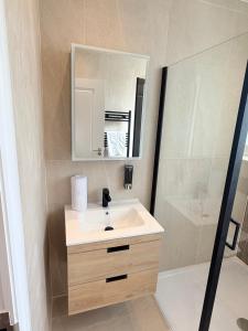 Luxury Newly Refurbished, 2 bedroom apartment 5 Marylebone!