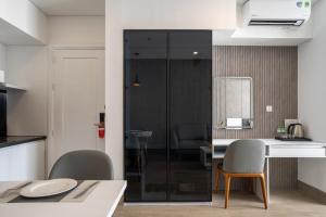 Sandy Hotel & Apartment