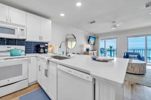 Coral Reef 25 - Coral Reef Retreat