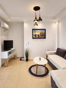 Viola Apartments 2 Min to Beach