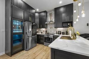 Indy Game House - Theater - Arcade - Sleeps 12