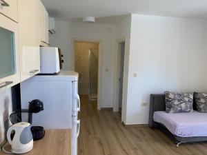 Holiday apartment in Punat with terrace, air conditioning, WiFi, washing machine 4534-3