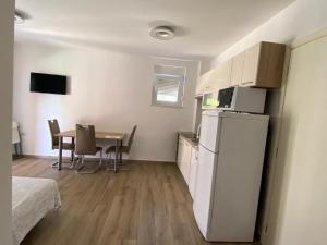 Holiday apartment in Punat with terrace, air conditioning, WiFi, washing machine 4534-3