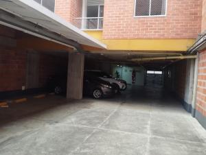 Lindo apto cerca a todo!