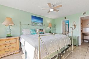 A-110, Pinnacle Port