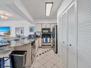 Emerald Towers West 2003 - Beachfront Blessings