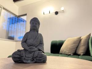 Traditional, family-friendly, comfortable location