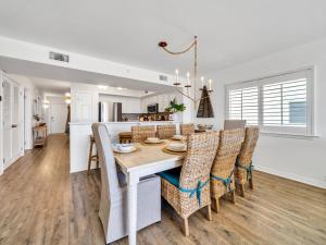 Gulf Dunes 111 - Sea Drift