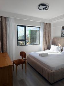 Modern Luxury 2BR at Shangri la