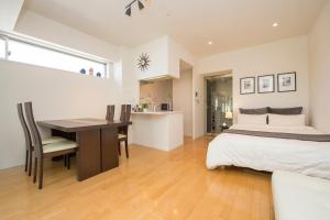 Recientor Shinsaibashi EAST 1401 Vacation STAY 6252