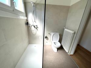 Chic Apartment - Close to Station & City Center!