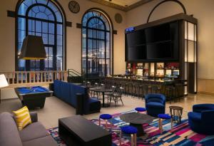 Aloft by Marriott Philadelphia Downtown