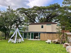 Little Tree House