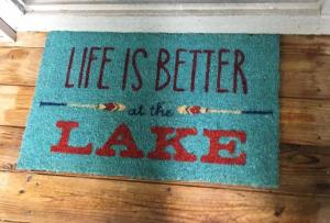 Gorgeous Grand Traverse Bay Beach Front Condo